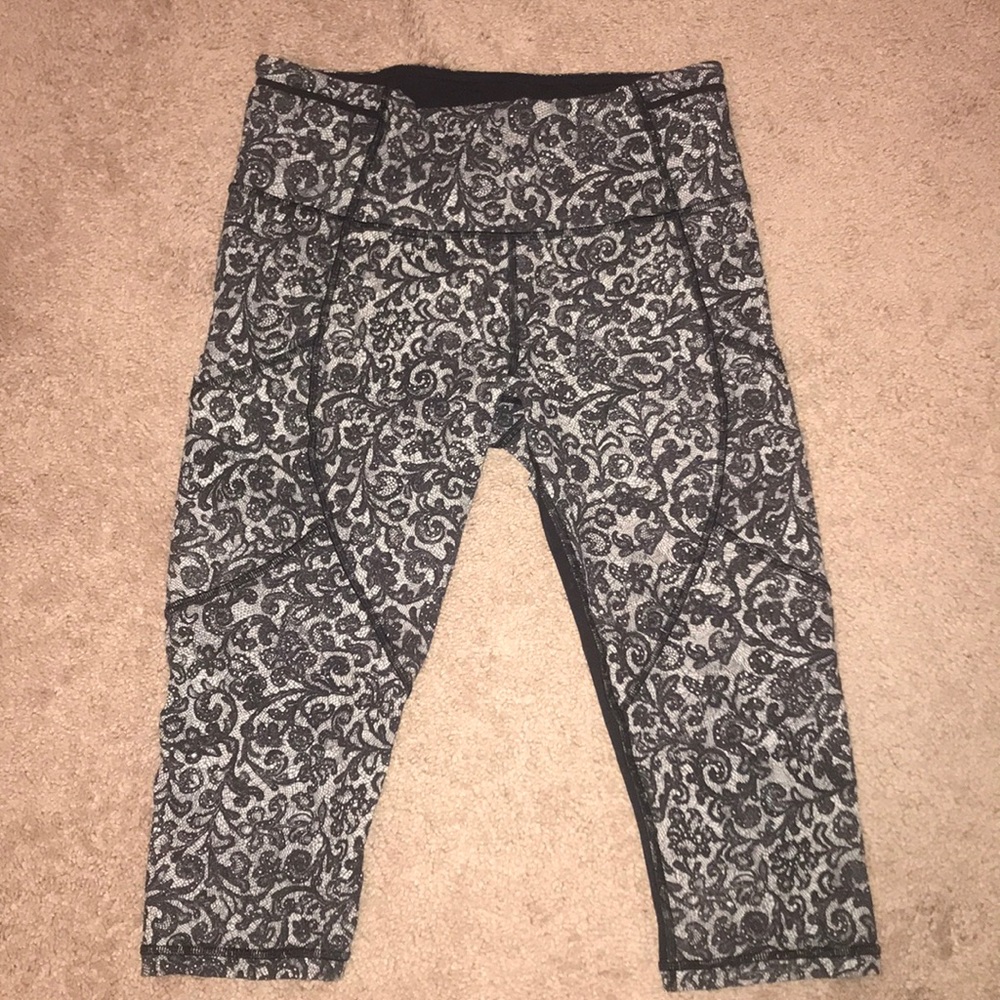 Lululemon crop mesh leggings